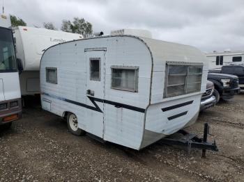  Salvage Forr 5th Wheel