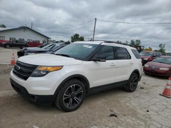  Salvage Ford Explorer