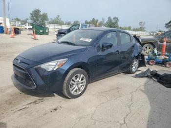  Salvage Toyota Yaris