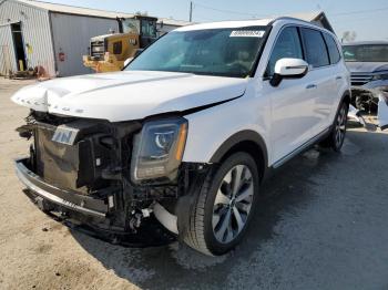  Salvage Kia Telluride