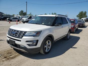  Salvage Ford Explorer