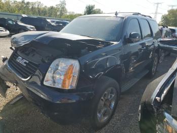  Salvage GMC Yukon