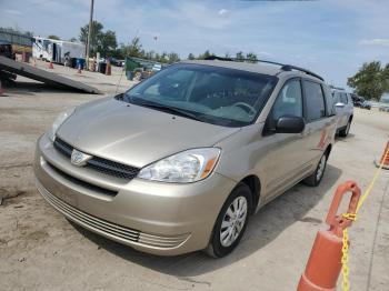  Salvage Toyota Sienna