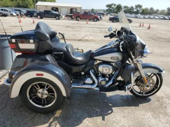  Salvage Harley-Davidson Fl