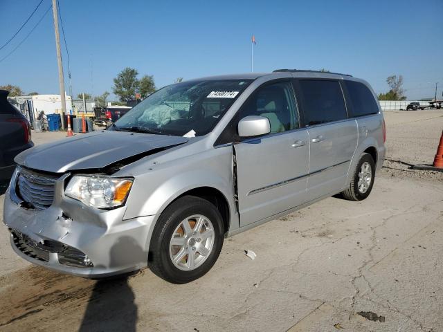  Salvage Chrysler Minivan