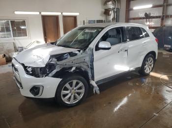  Salvage Mitsubishi Outlander