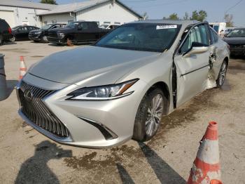  Salvage Lexus Es