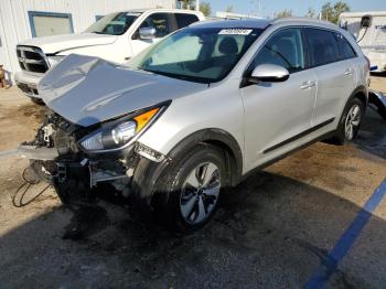  Salvage Kia Niro