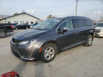  Salvage Chrysler Pacifica