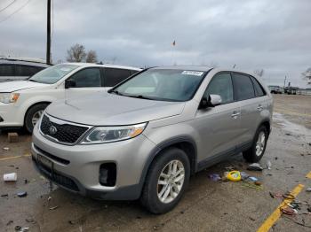  Salvage Kia Sorento