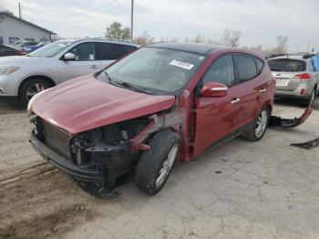  Salvage Hyundai TUCSON