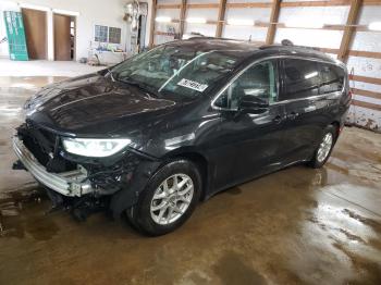  Salvage Chrysler Pacifica