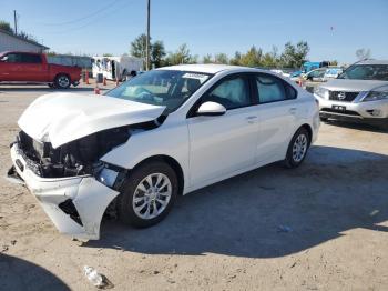  Salvage Kia Forte