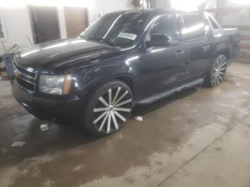  Salvage Chevrolet Avalanche