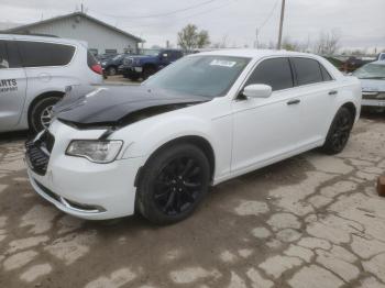  Salvage Chrysler 300