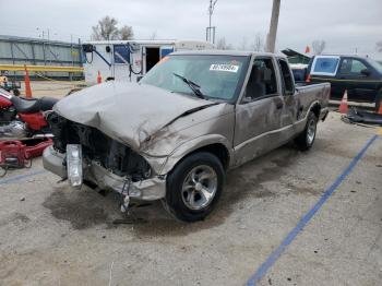  Salvage Chevrolet S-10