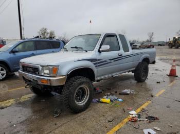  Salvage Toyota Pickup