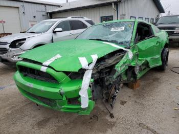  Salvage Ford Mustang