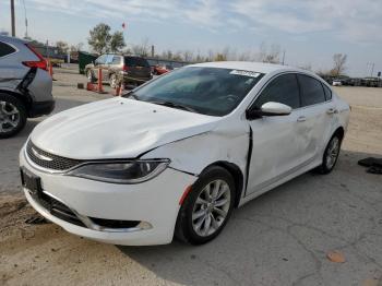  Salvage Chrysler 200