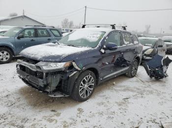  Salvage Mitsubishi Outlander