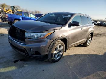  Salvage Toyota Highlander