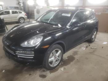  Salvage Porsche Cayenne