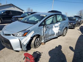  Salvage Toyota Prius