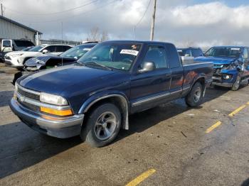  Salvage Chevrolet S-10