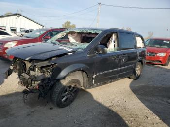  Salvage Chrysler Minivan