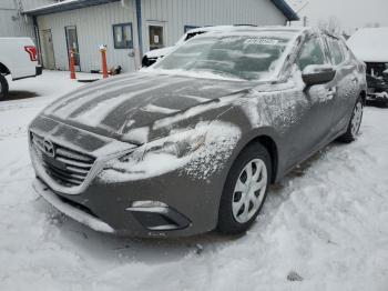  Salvage Mazda 3