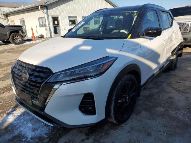  Salvage Nissan Kicks