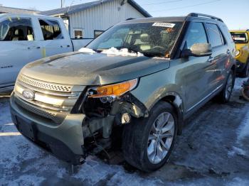  Salvage Ford Explorer