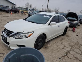  Salvage Nissan Altima