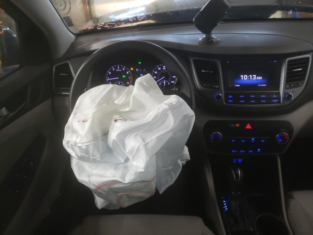 Hyundai TUCSON Limited Image 6