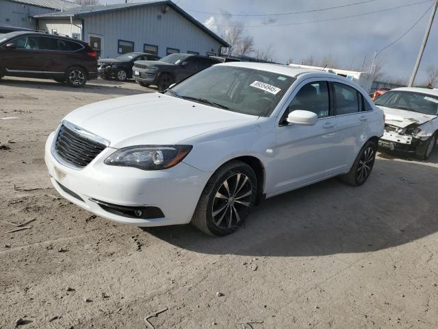  Salvage Chrysler 200