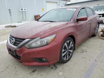  Salvage Nissan Altima