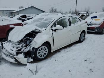  Salvage Toyota Prius