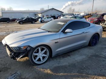  Salvage Ford Mustang