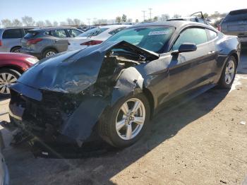  Salvage Ford Mustang