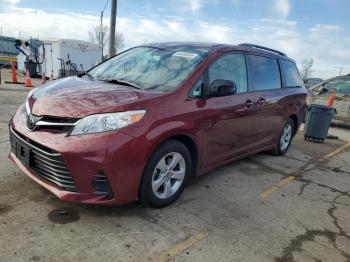  Salvage Toyota Sienna