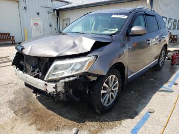  Salvage Nissan Pathfinder