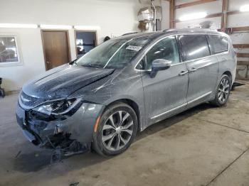  Salvage Chrysler Pacifica