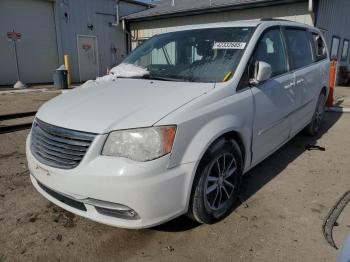  Salvage Chrysler Minivan