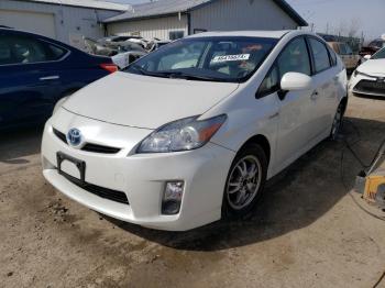  Salvage Toyota Prius