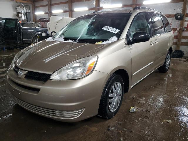  Salvage Toyota Sienna