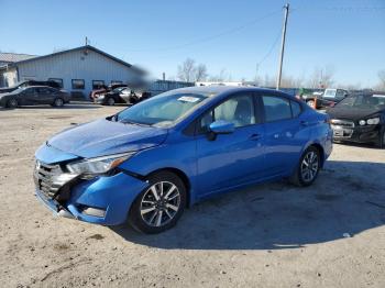  Salvage Nissan Versa