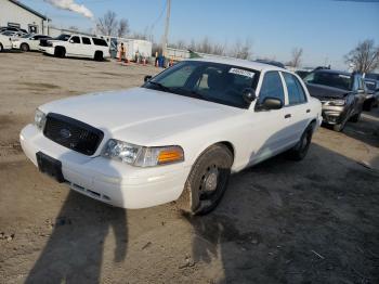  Salvage Ford Crown Vic