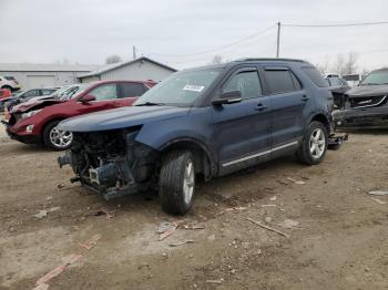  Salvage Ford Explorer