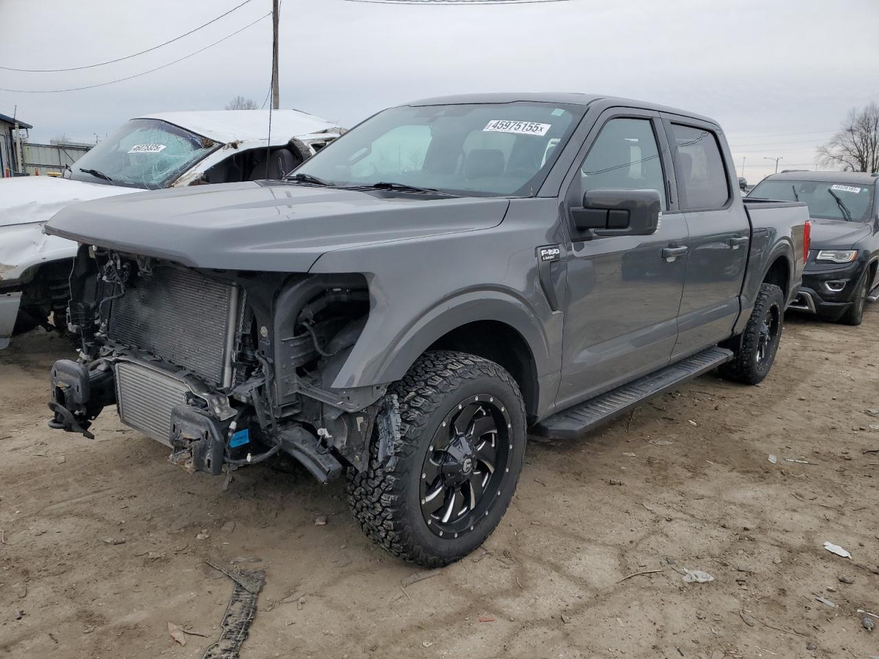 Ford F-150 Supercrew Image 1