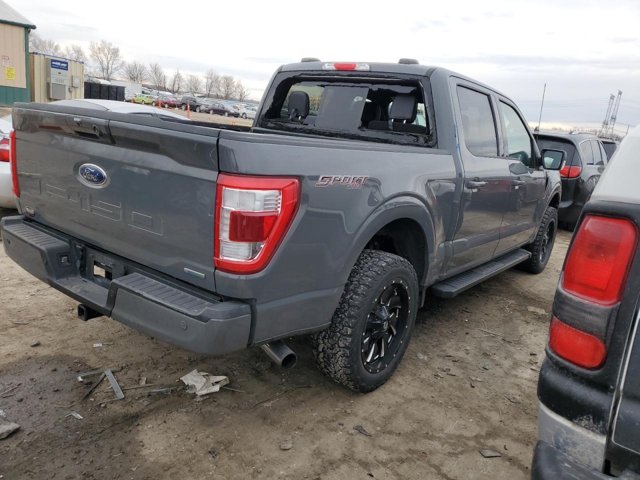 Ford F-150 Supercrew Image 5